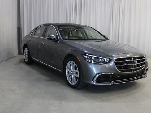 Used 2022 Mercedes-Benz S 500 4MATIC image 29