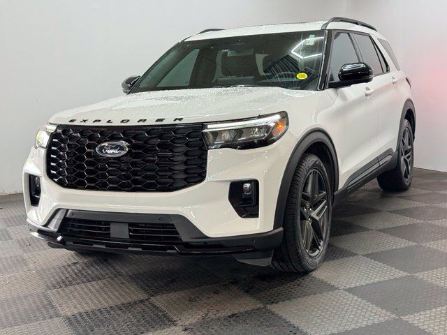 Used 2025 Ford Explorer ST w/ Sun And Sound Package AWD/4WD image 6