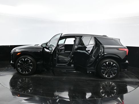 New 2025 Chevrolet Blazer EV RS RWD image 34