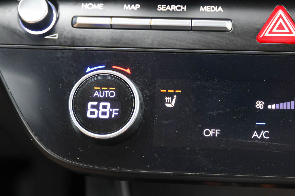 Used 2025 Hyundai Sonata SEL FWD image 22