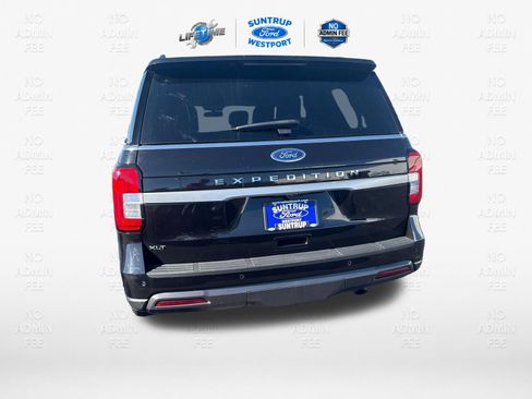 Used 2024 Ford Expedition XLT AWD/4WD image 18