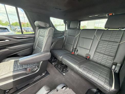Used 2023 Cadillac Escalade V AWD/4WD image 23