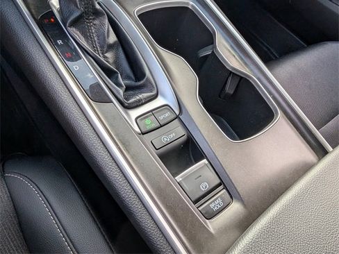 Used 2022 Honda Accord Sport image 25