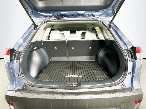 New 2026 Toyota Corolla Cross L image 25