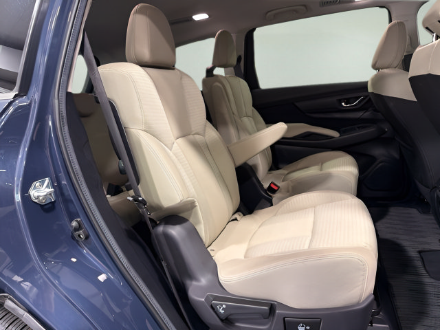 Certified 2025 Subaru Ascent Premium AWD/4WD image 30