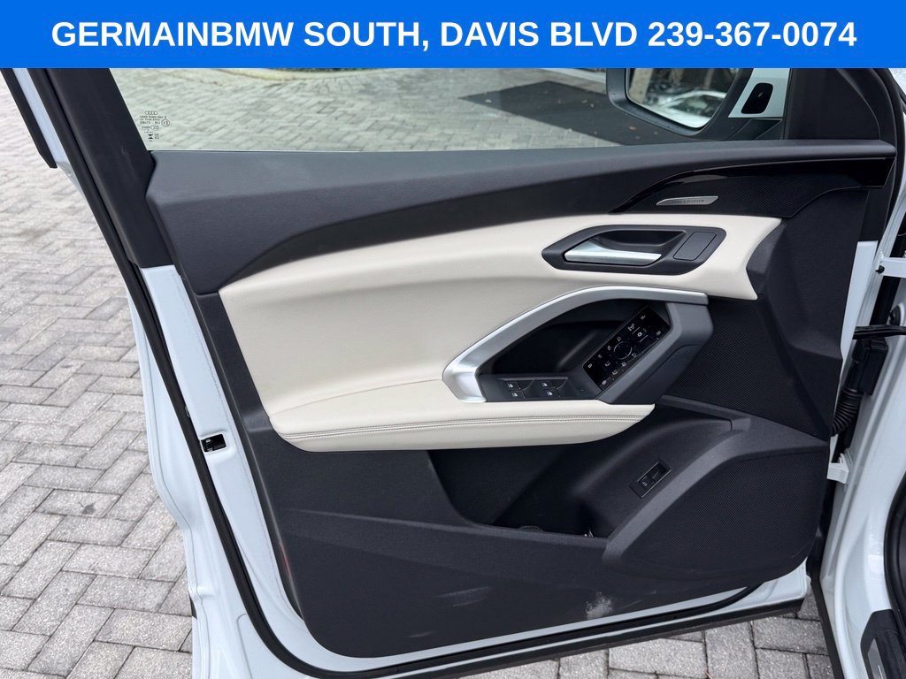 Used 2025 Audi Q5 Prestige AWD/4WD image 11