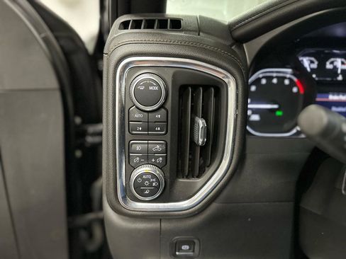 Used 2021 GMC Sierra 1500 AT4 AWD/4WD image 18