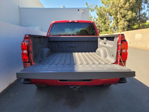 Used 2018 Chevrolet Silverado 1500 LT w/ All Star Edition AWD/4WD image 27