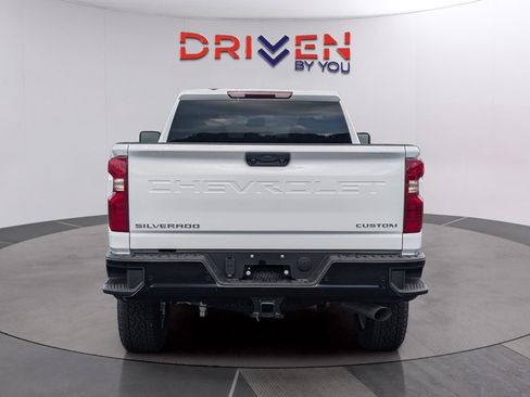 New 2026 Chevrolet Silverado 2500 Custom w/ Custom Value Package AWD/4WD image 4