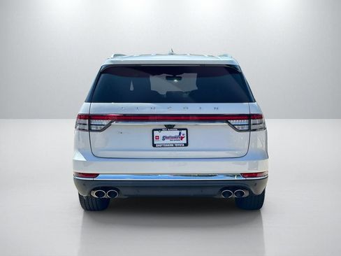 Used 2022 Lincoln Aviator Reserve RWD image 6