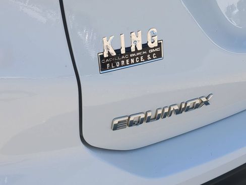 Certified 2022 Chevrolet Equinox LS w/ LPO, Cargo Package FWD image 32