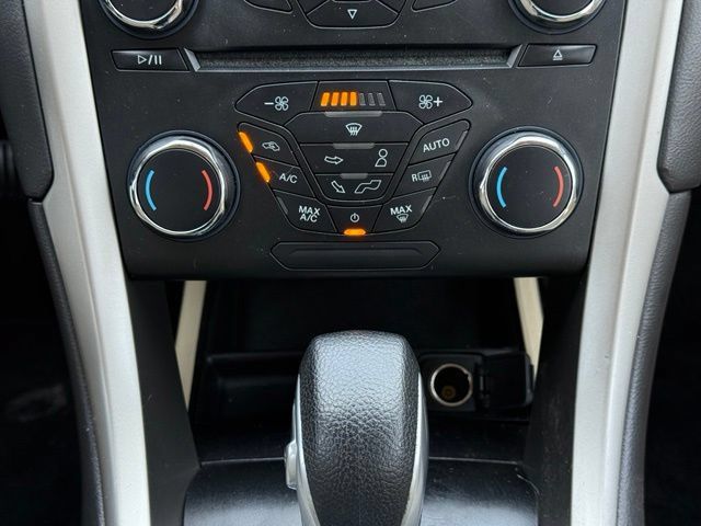 Used 2013 Ford Fusion SE FWD image 28