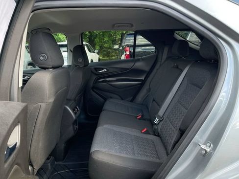 Used 2024 Chevrolet Equinox LT w/ LPO, Floor Liner Package FWD image 24