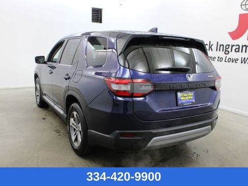 Used 2024 Honda Pilot EX-L image 2