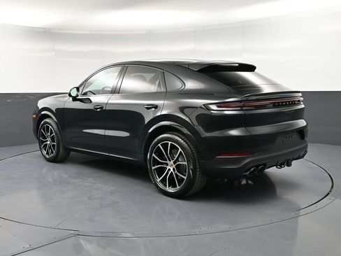 New 2026 Porsche Cayenne Coupe AWD/4WD image 3