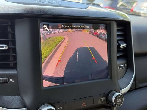 Used 2019 RAM 1500 Big Horn AWD/4WD image 27