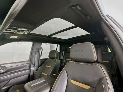 Used 2023 GMC Yukon AT4 w/ AT4 Premium Package AWD/4WD image 27