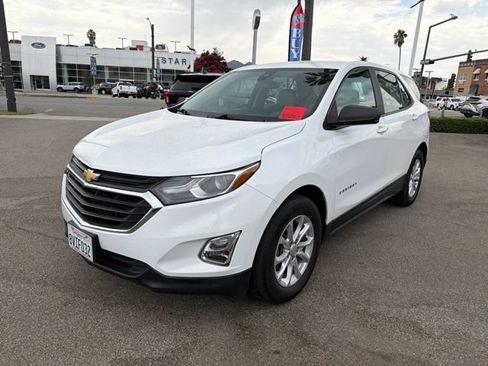 Used 2021 Chevrolet Equinox LS FWD image 3