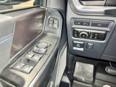Used 2024 Ford F150 Platinum w/ Equipment Group 702A High AWD/4WD image 25