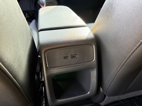 Used 2025 Chevrolet Trax RS w/ Driver Confidence Package FWD image 13