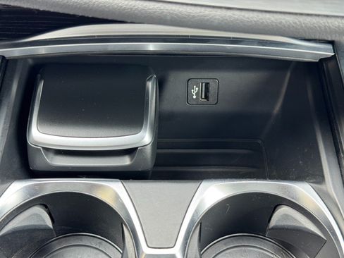 Used 2019 BMW 740i RWD image 31