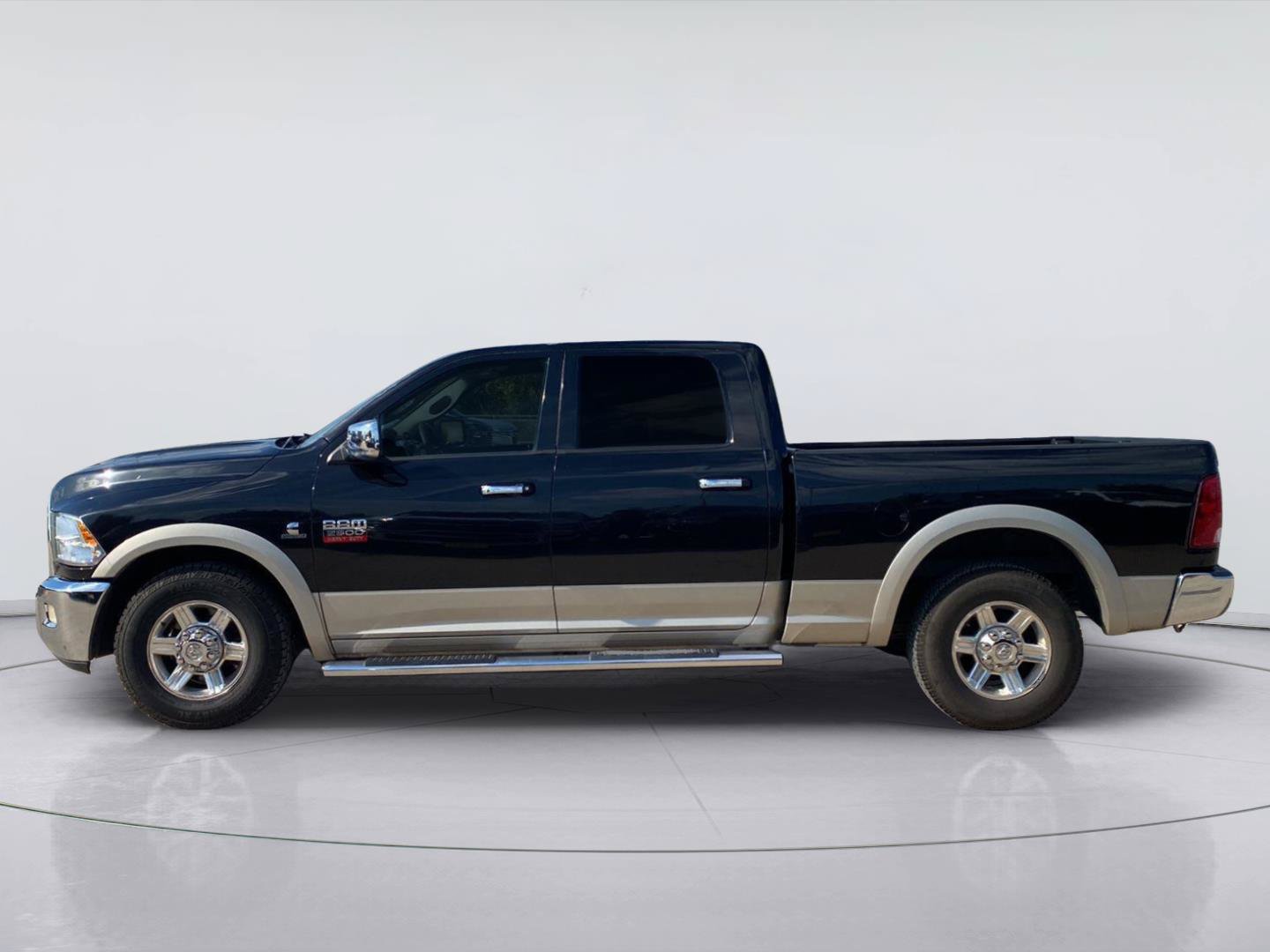 Used 2010 Dodge Ram 2500 Truck Laramie RWD image 3