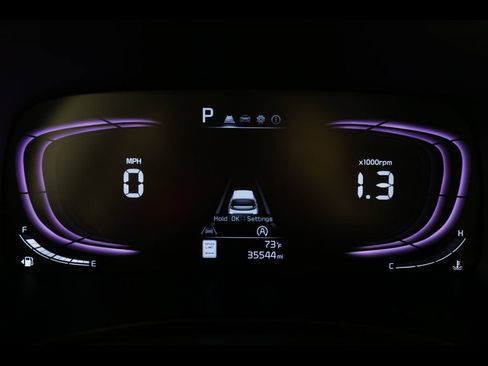 Used 2025 Kia Soul LX w/ LX Technology Package FWD image 22