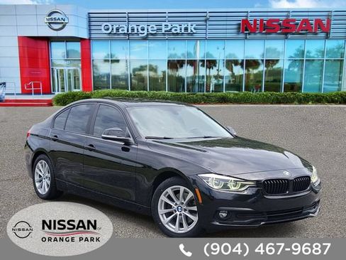 Used 2018 BMW 320i xDrive Sedan w/ Convenience Package AWD/4WD image 1