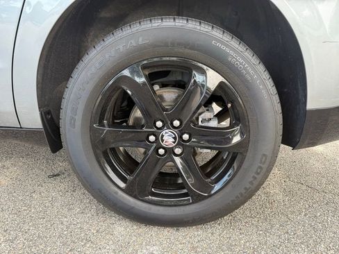 Used 2023 Buick Enclave Essence w/ Experience Buick Package FWD image 36