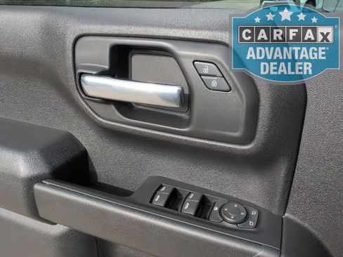 Used 2025 Chevrolet Silverado 1500 Custom Trail Boss AWD/4WD image 17