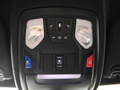 Used 2025 RAM 1500 Big Horn AWD/4WD image 31