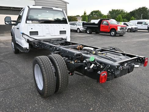 New 2025 Ford F550 4x4 Regular Cab Super Duty image 12