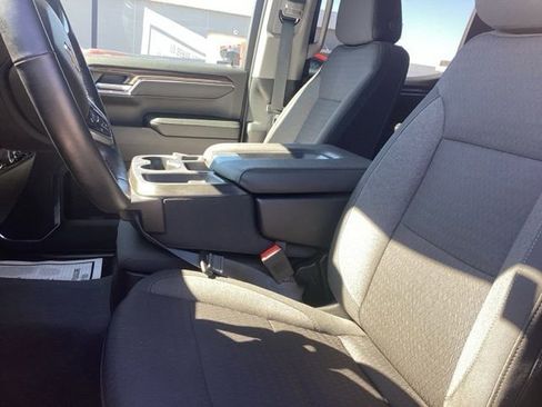 Used 2023 Chevrolet Silverado 1500 LT image 14