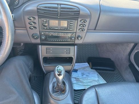 Used 2000 Porsche 911 Carrera image 8