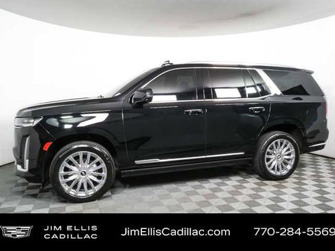 Used 2024 Cadillac Escalade Premium Luxury w/ Performance Package AWD/4WD image 32