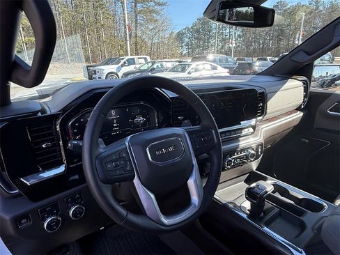 Used 2024 GMC Sierra 1500 SLT w/ SLT Premium Plus Package image 13