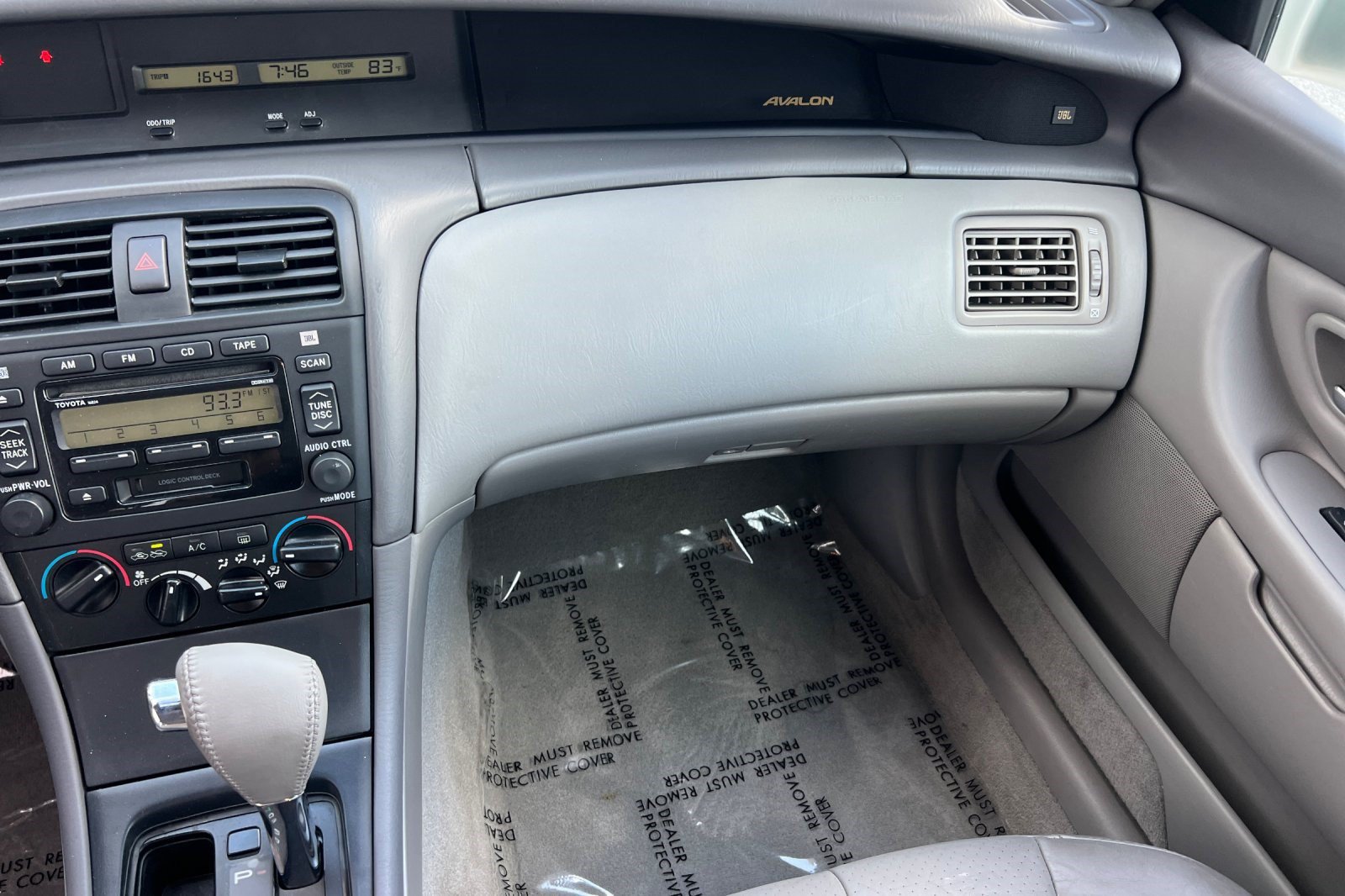 Used 2003 Toyota Avalon XL FWD image 29