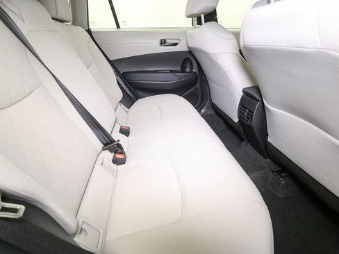 Used 2024 Toyota Corolla Cross L image 18