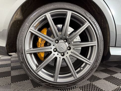 Used 2014 Mercedes-Benz E 63 AMG S-Model image 28