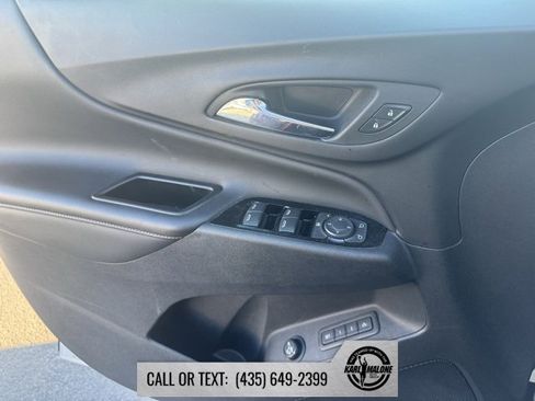 Used 2022 Chevrolet Equinox Premier image 10