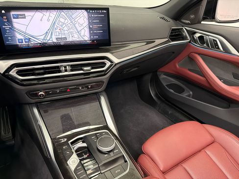 Used 2024 BMW 440i xDrive Convertible w/ Premium Package AWD/4WD image 23