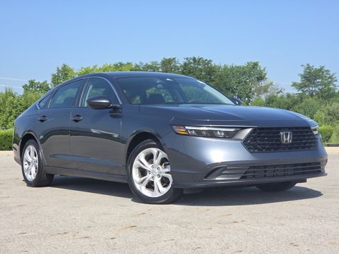 Used 2024 Honda Accord LX image 2