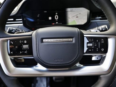 New 2025 Land Rover Range Rover Long Wheelbase SE image 41