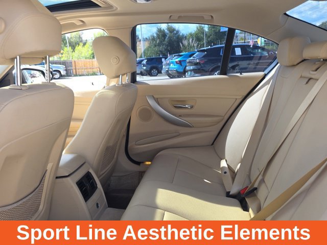 Used 2013 BMW 328i xDrive Sedan AWD/4WD image 12
