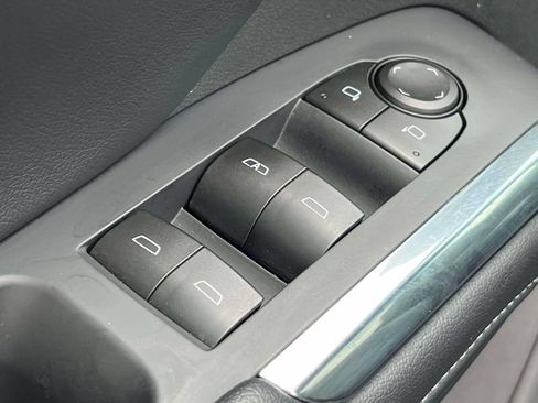 Used 2026 Chevrolet Traverse LT w/ Driver Confidence Package AWD/4WD image 19