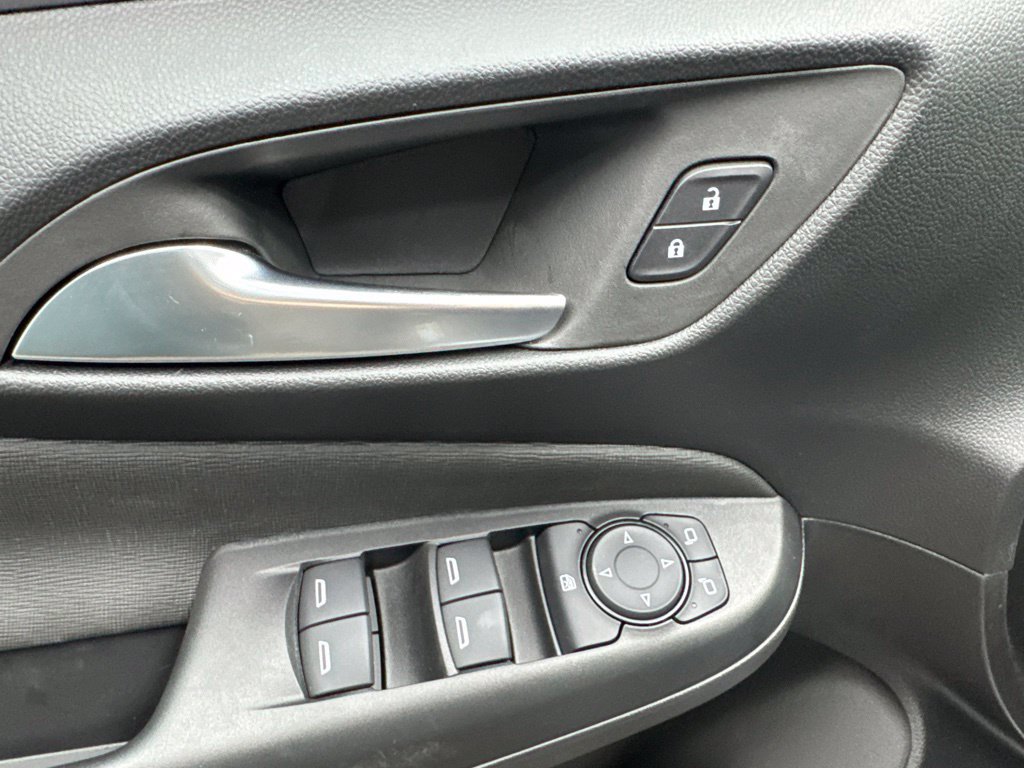 New 2026 Buick Envista Sport Touring w/ Convenience I Package FWD image 7