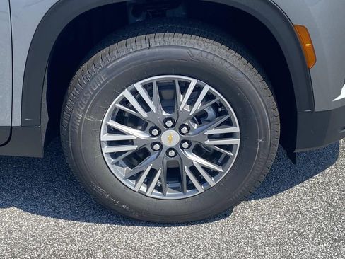 New 2026 Chevrolet Traverse LT w/ Driver Confidence Package image 10