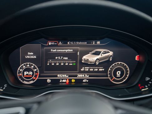 Used 2017 Audi A4 2.0T Premium Plus image 14