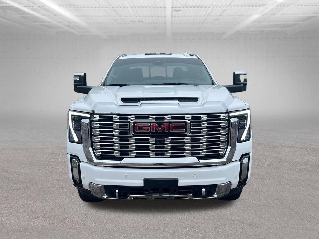 Used 2024 GMC Sierra 2500 Denali w/ Denali Reserve Package AWD/4WD image 8