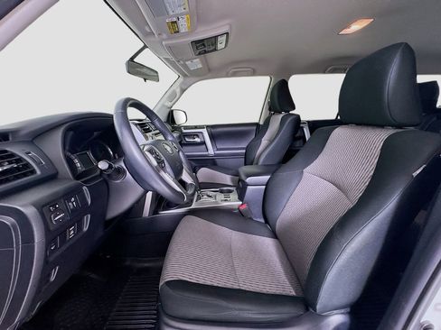 Used 2019 Toyota 4Runner SR5 image 10